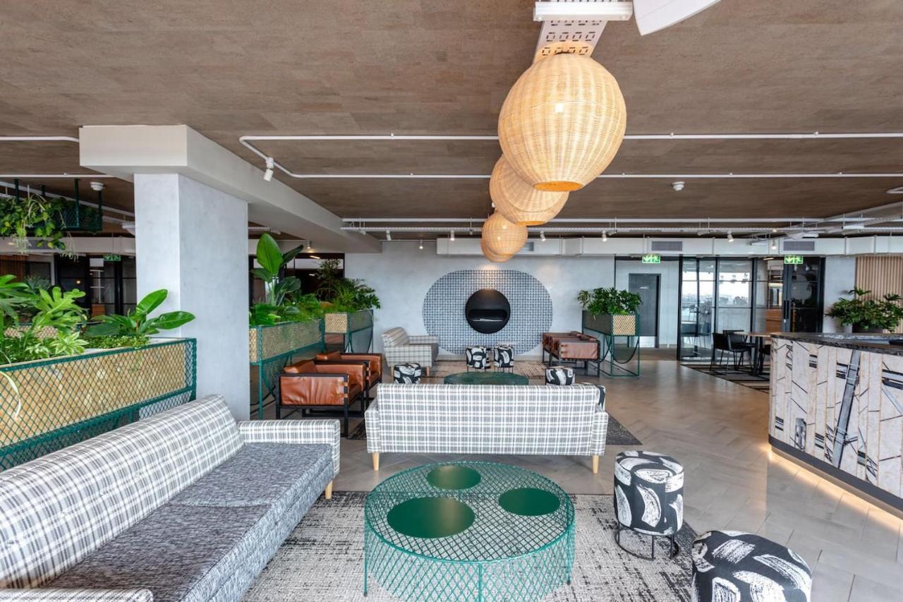 Appartement Brand New Penthouse With Waterfront Views à Le Cap Extérieur photo