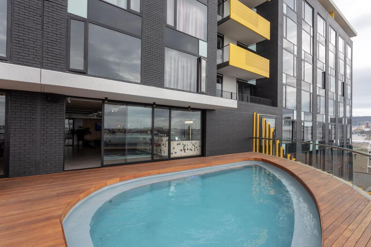 Appartement Brand New Penthouse With Waterfront Views à Le Cap Extérieur photo
