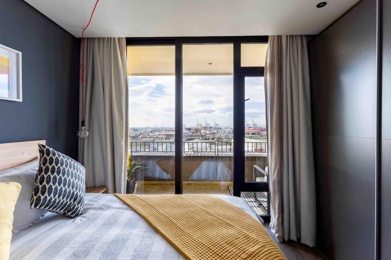 Appartement Brand New Penthouse With Waterfront Views à Le Cap Extérieur photo