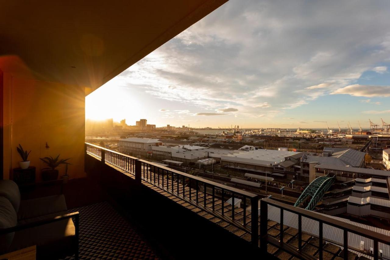 Appartement Brand New Penthouse With Waterfront Views à Le Cap Extérieur photo